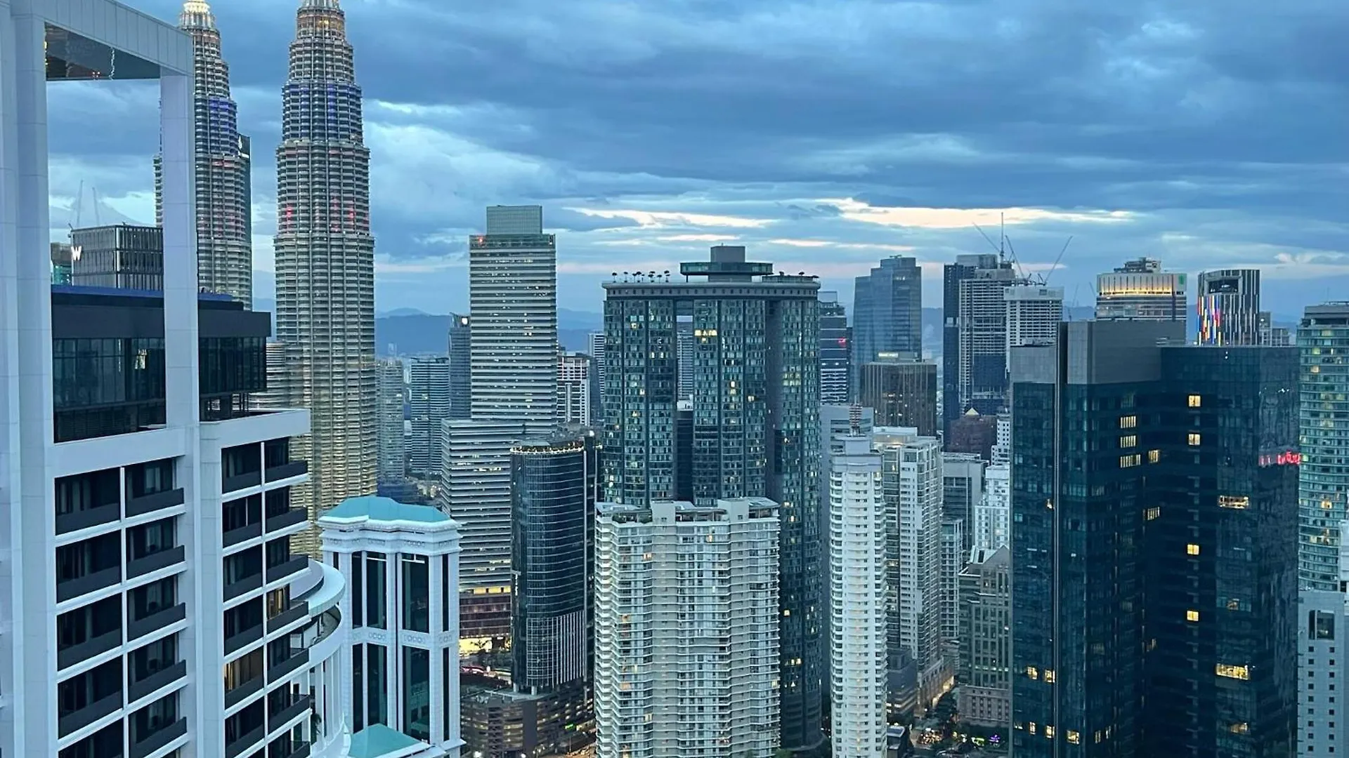 Апартаменты The Platinum Kuala Lumpur By Castle Малайзия